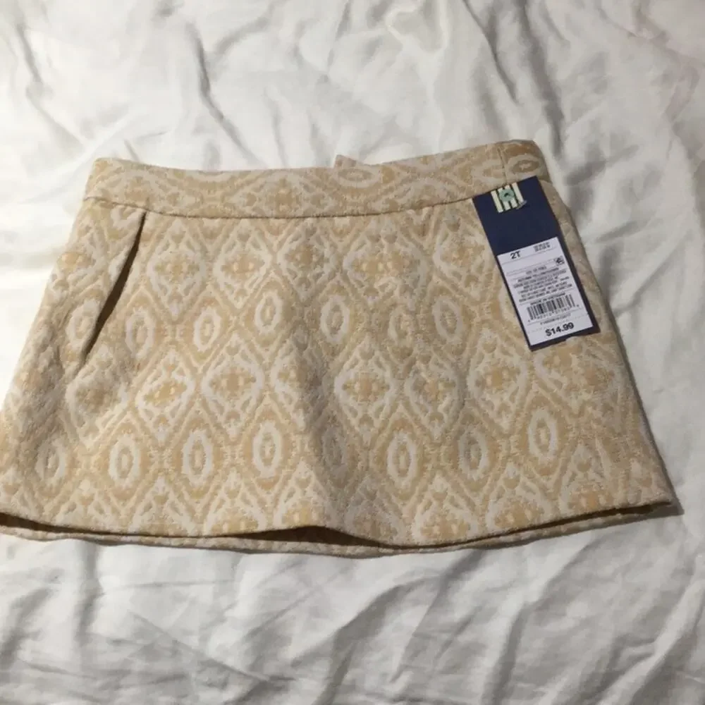Oshkosh tan cream lined skirt 2TNWT A-line